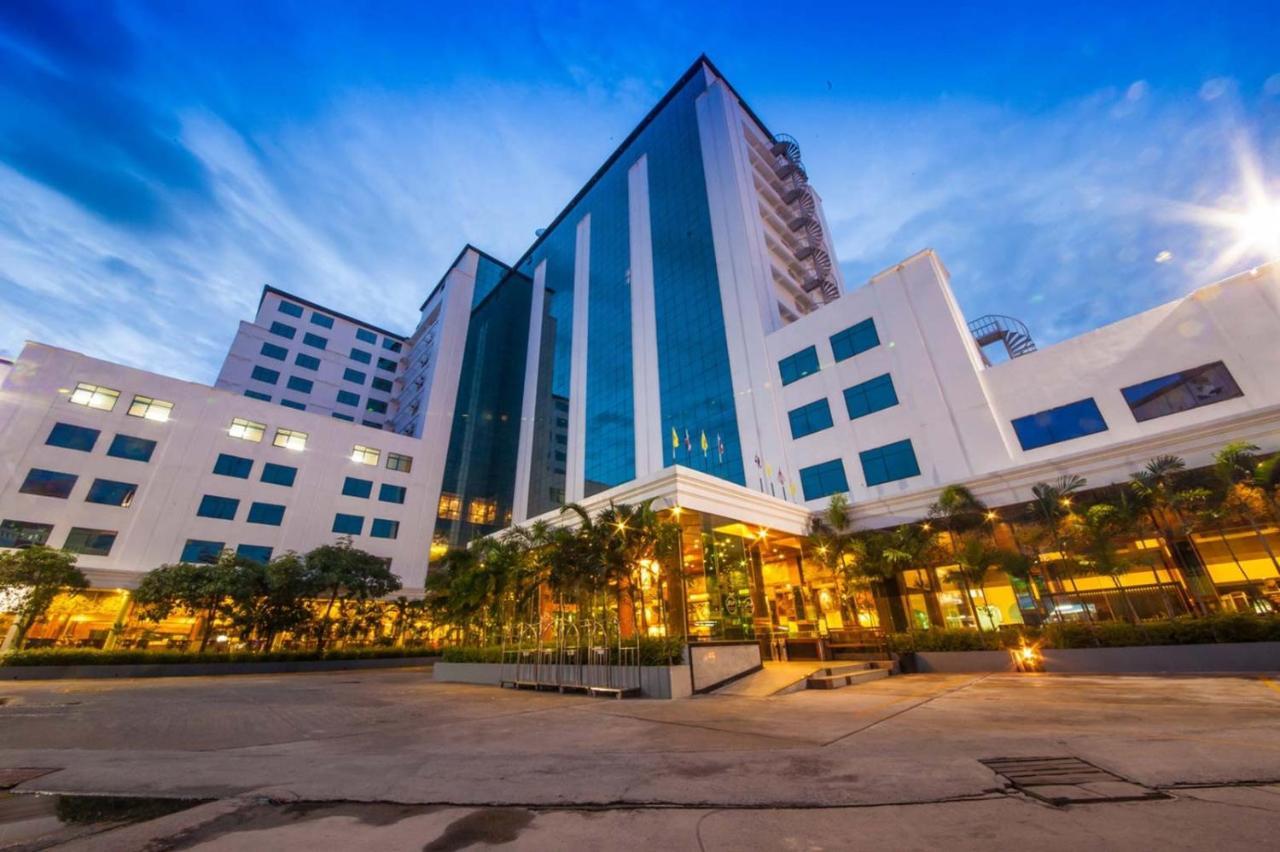 Boutique City Hotel Pattaya Bagian luar foto