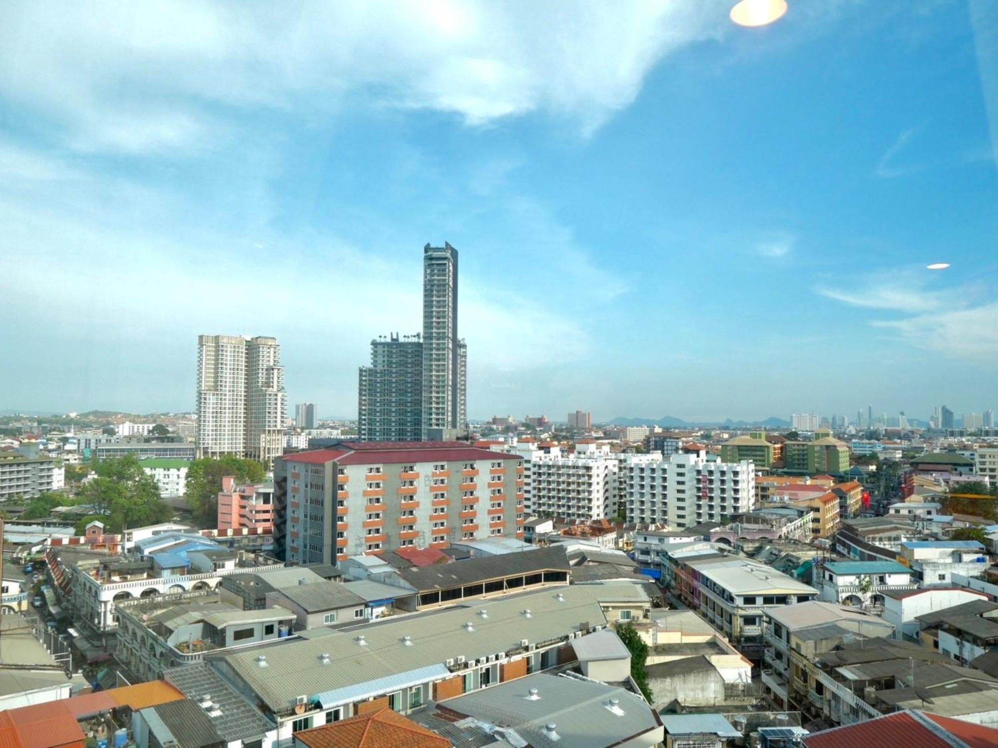 Boutique City Hotel Pattaya Bagian luar foto