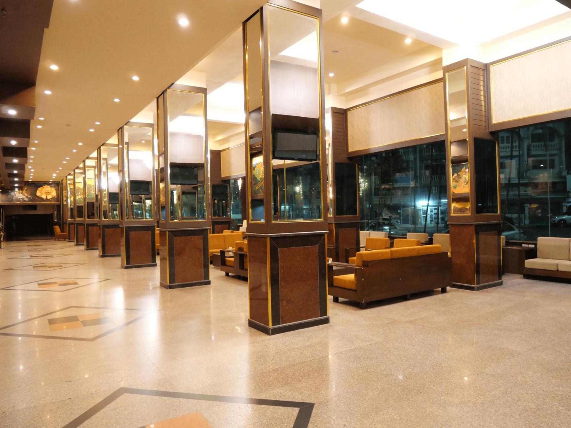 Boutique City Hotel Pattaya Bagian luar foto